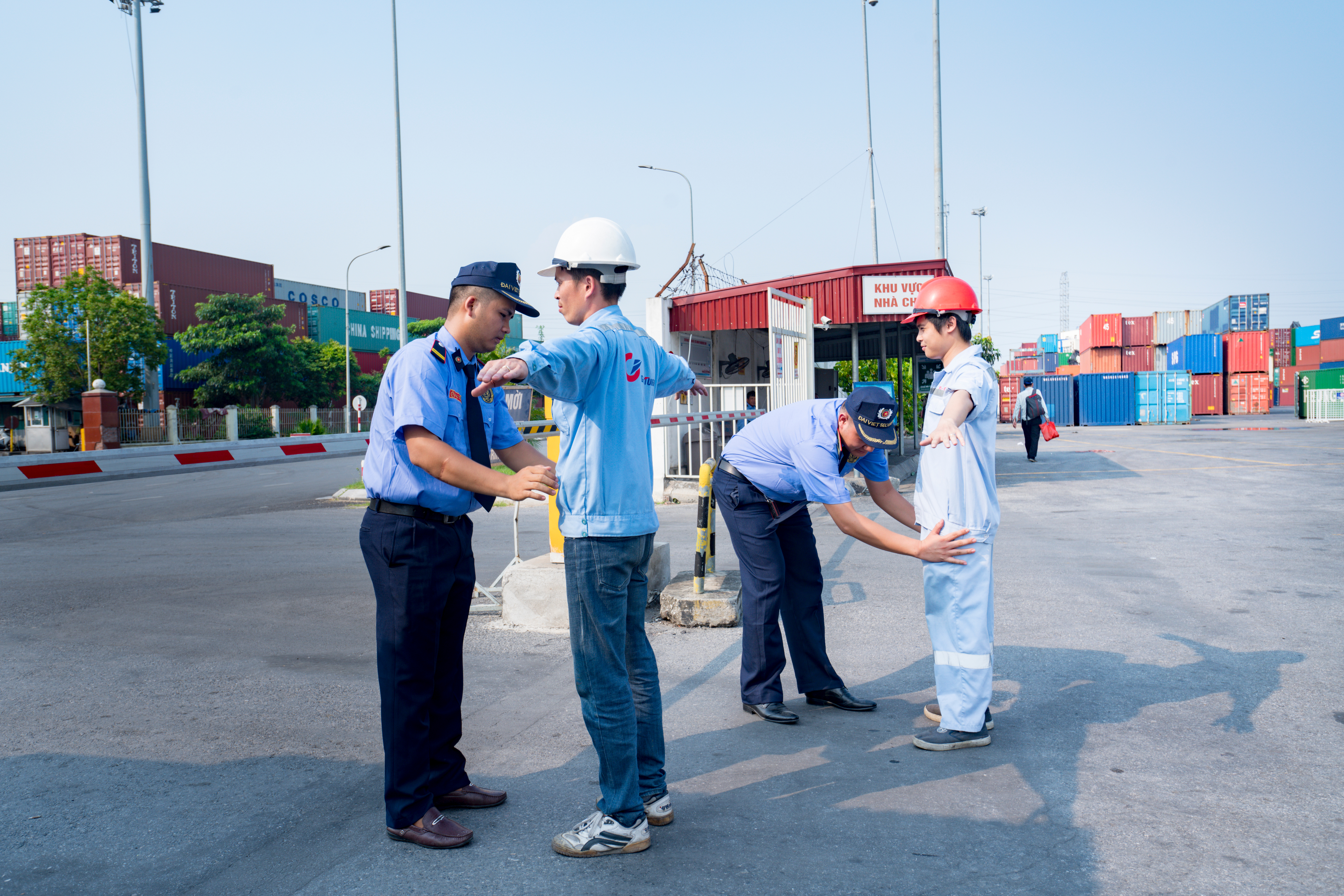 Dịch vụ bảo vệ chuyên nghiệp
